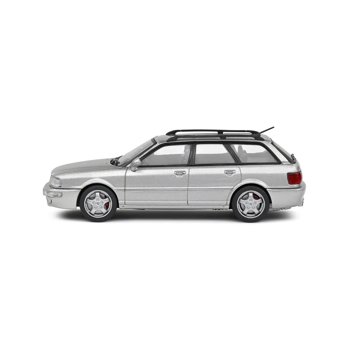 1:43 AUDI AVANT RS2 POLAR SILVER SOLIDO