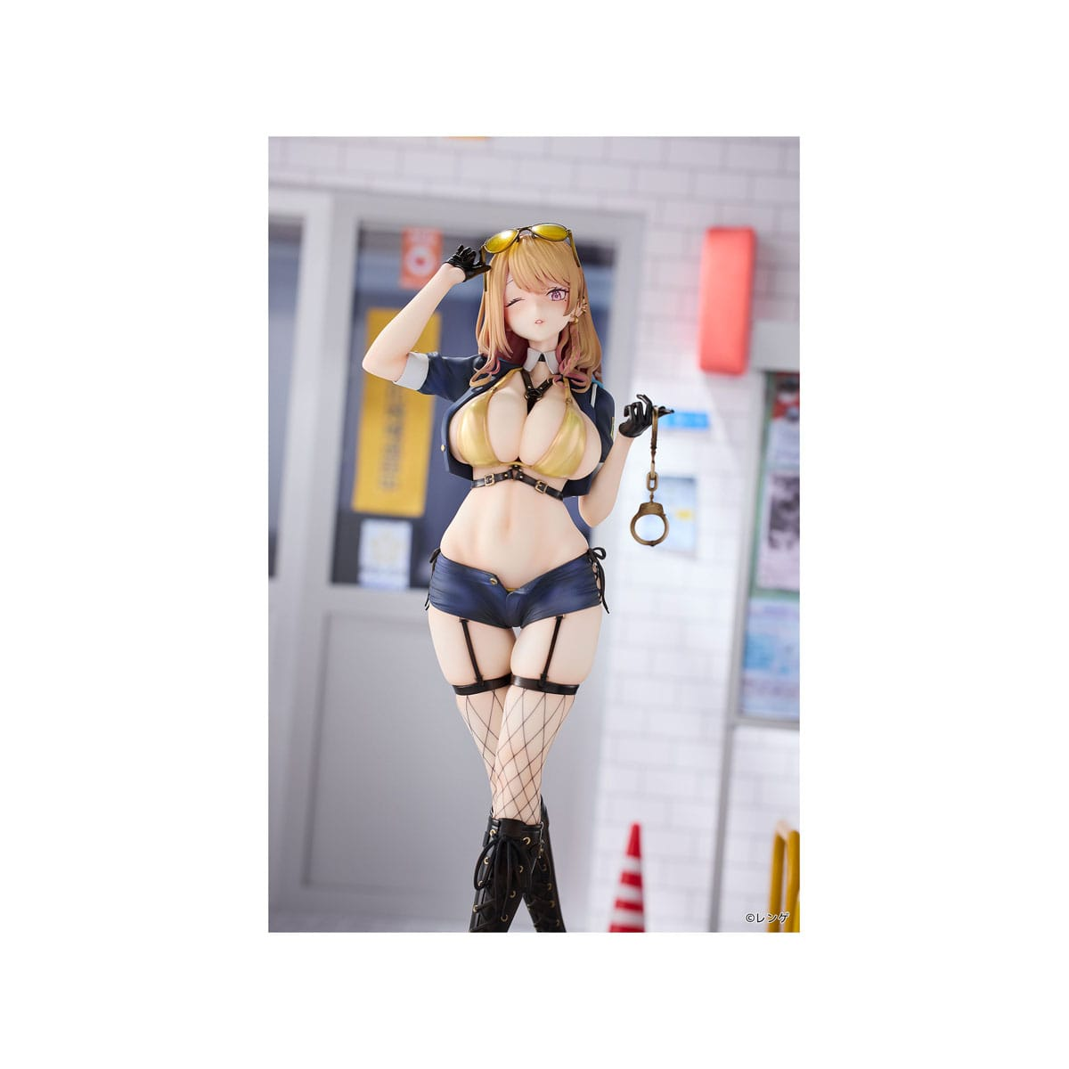 Original Character PVC Figure 1/6 Gal Policewoman Takanashi Arisa Deluxe Edition 27 cm